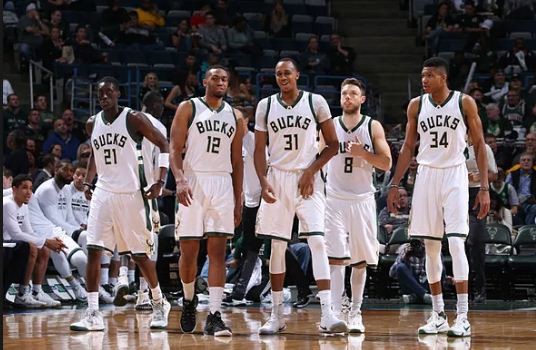 Milwaukee Bucks chào đón cựu HLV xuất sắc nhất năm 2015 - Ảnh 2.