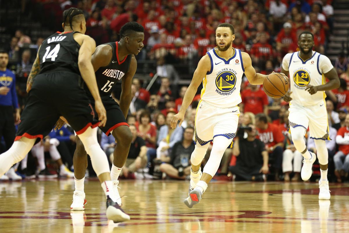 Bị Rockets đâm 23 lần một đêm, Curry chưa bao giờ chịu áp lực nhiều vậy ở playoffs năm nay - Ảnh 3.