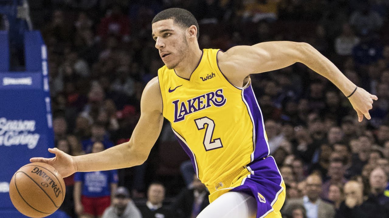 Kobe ủng hộ Lakers draft em trai Lonzo Ball vào mùa hè này - Ảnh 2.