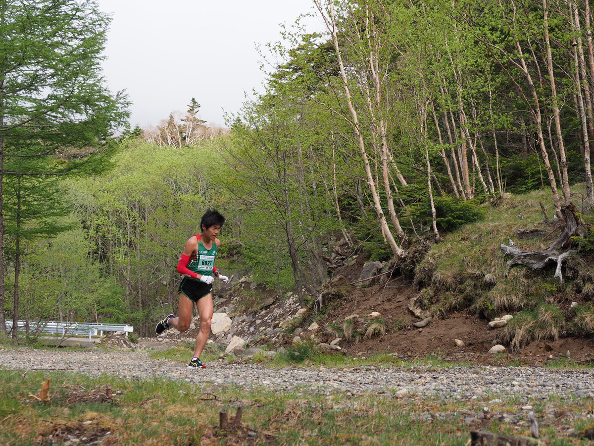Kawauchi xô đổ kỷ lục 16 năm giải ultra marathon 71km Nhật Bản - Ảnh 2.