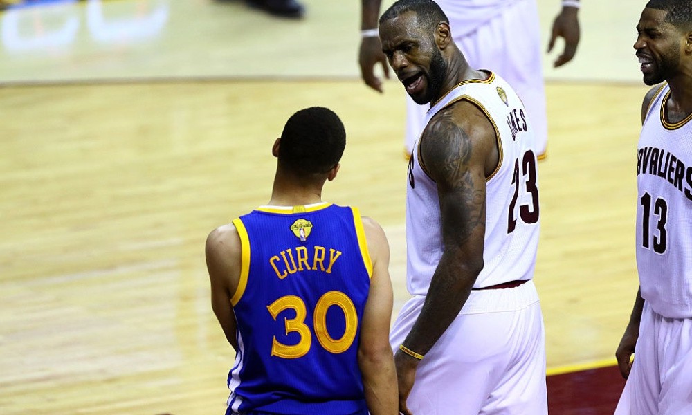 Curry lại động chạm LeBron: Đừng thiếu tôn trọng người khác - Ảnh 3.