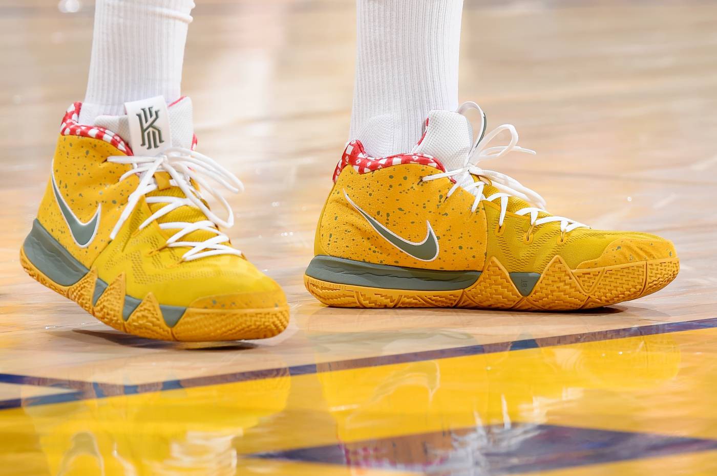 Chi tiết và đầy đủ các mẫu giày khủng của Thánh giày P.J. Tucker đã mang tại NBA Playoffs 2018 - Ảnh 22.