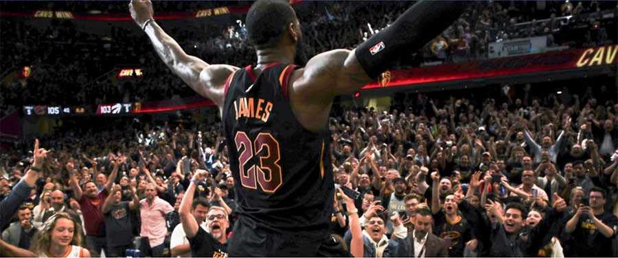 11 năm sau lần đầu làm chuyện ấy, LeBron James càng lợi hại hơn xưa ở NBA Finals? - Ảnh 3.
