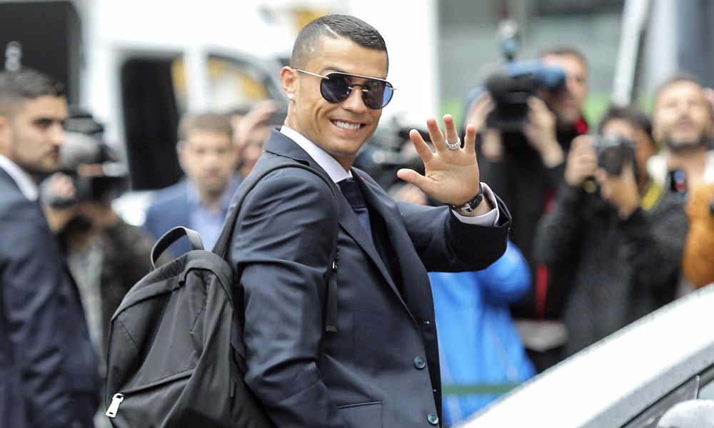 Nhờ Ronaldo, đội tuyển Bồ Đào Nha vô địch mạng xã hội mùa World Cup - Ảnh 1.
