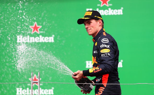 Bỏ lại hình ảnh trẻ trâu, Max Verstappen sẽ bùng nổ sau khi giành podium ở Canada GP? - Ảnh 2.