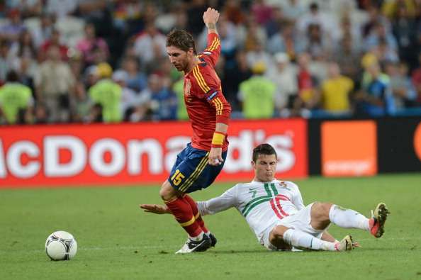 Ramos sợ Ronaldo hay… VAR ở trận mở màn Tây Ban Nha - Bồ Đào Nha? - Ảnh 4.