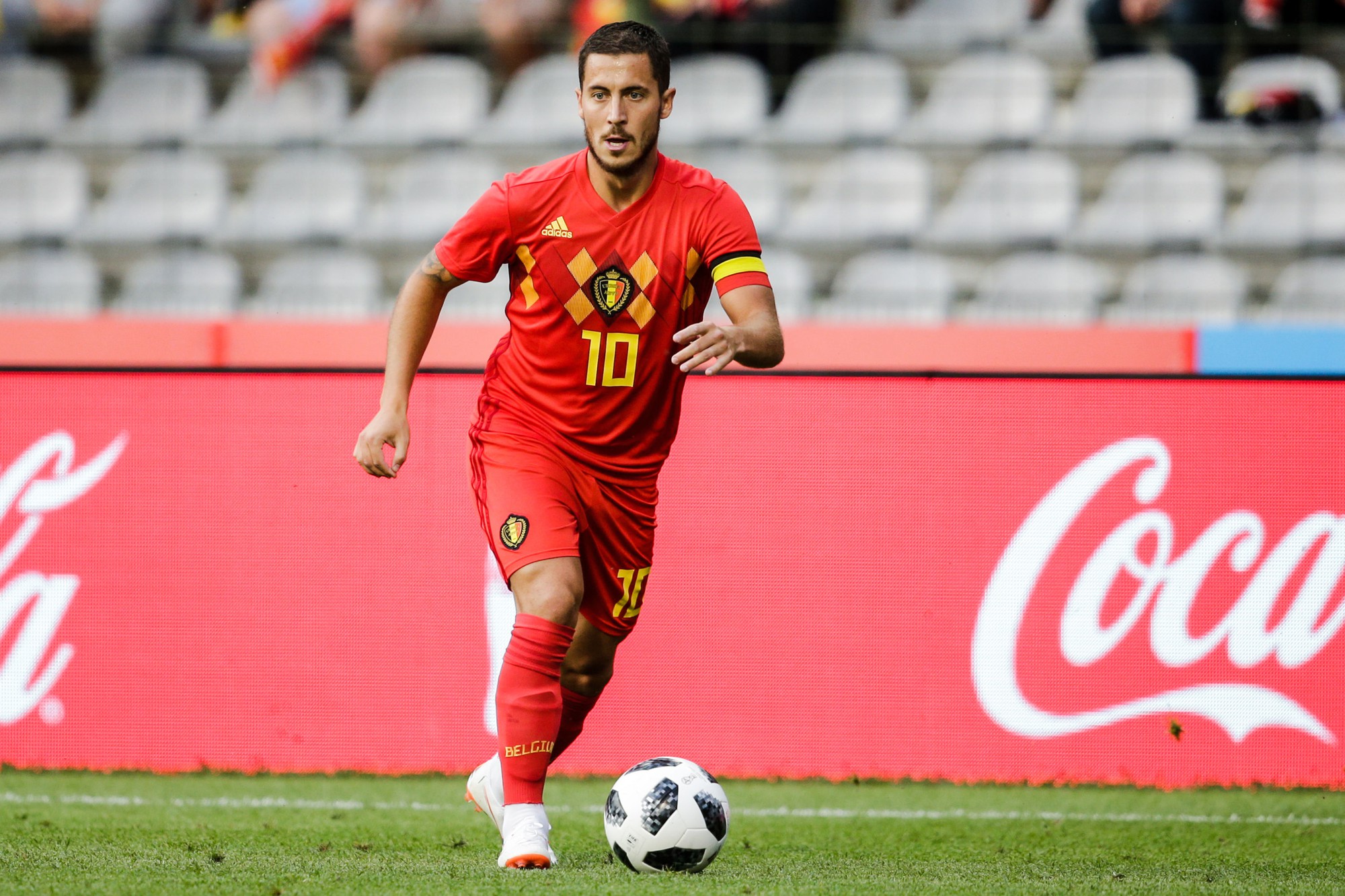 Tam giác quỷ giúp ĐT Bỉ nối dài thành tích bất bại ở vòng bảng World Cup - Ảnh 3.