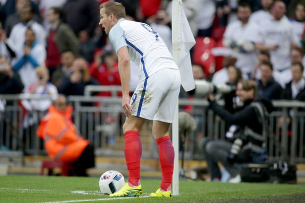 Khi chú lùn Trippier sắm vai Beckham của tuyển Anh ở World Cup 2018 - Ảnh 2.