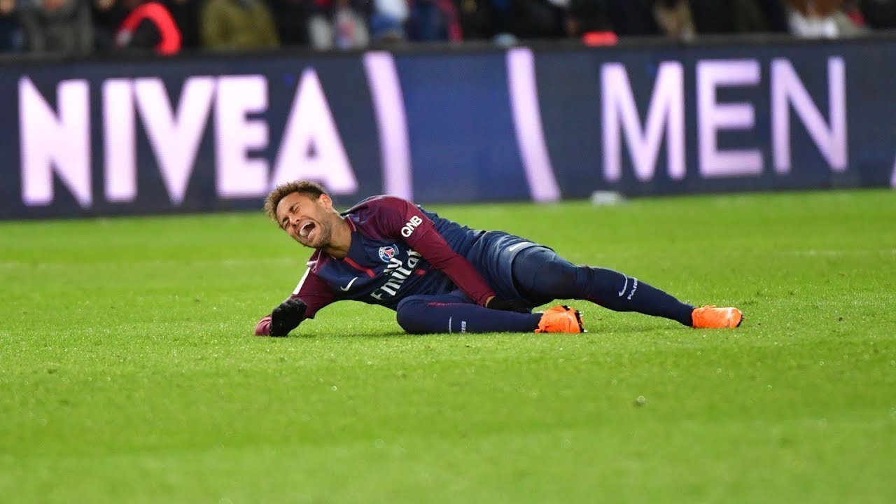 Thực hư chuyện Neymar tái phát chấn thương vì bị hậu vệ Thụy Sĩ chặt chém - Ảnh 2.