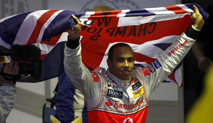 Gia tài của tay đua số 1 thế giới Lewis Hamilton lớn đến mức nào? - Ảnh 3.