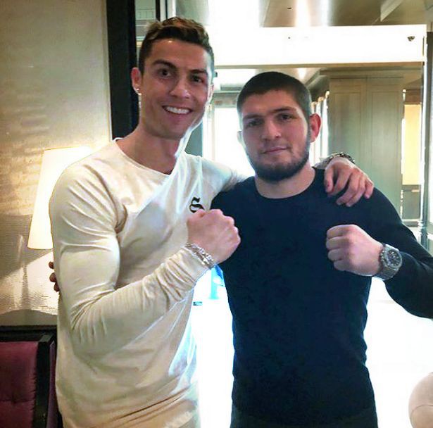 Cristiano Ronaldo và Khabib Nurmagomedov đã trở thành bạn bè như thế nào? - Ảnh 1.