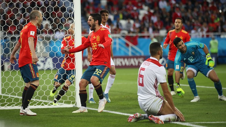 Hòa hú vía trước Morocco, Tây Ban Nha sẽ gặp Nga ở vòng 1/8 - Ảnh 7.