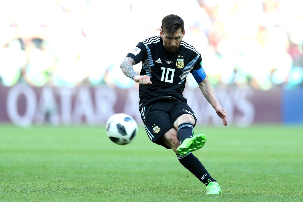 Ghi bàn trước Nigeria, Messi thêm hả hê với thống kê vượt Ronaldo - Ảnh 5.