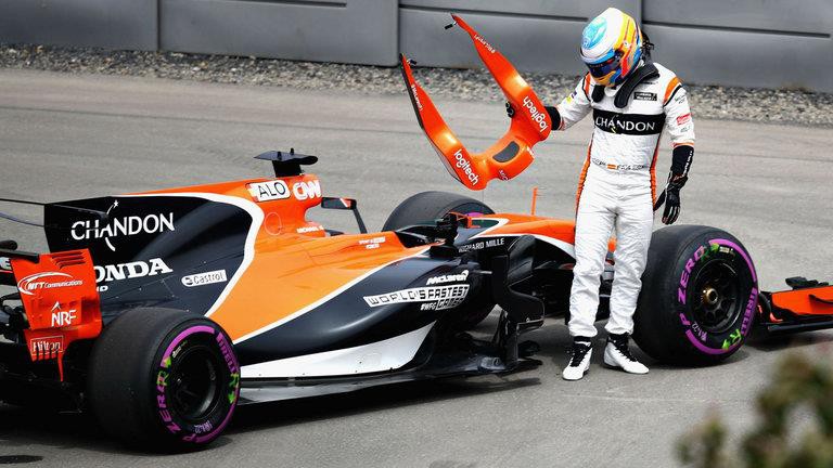 Đội McLaren muốn thay thế Alonso bằng Raikkonen từ mùa tới - Ảnh 4.