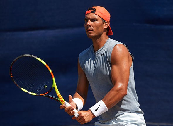 Bốc thăm chia nhánh Wimbledon: Đối thủ của Roger Federer và Rafael Nadal là ai? - Ảnh 1.