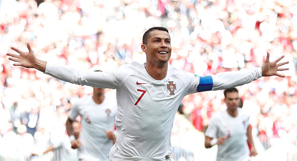 Ronaldo phá 2 kỷ lục lịch sử ở trận đấu với Uruguay? - Ảnh 5.