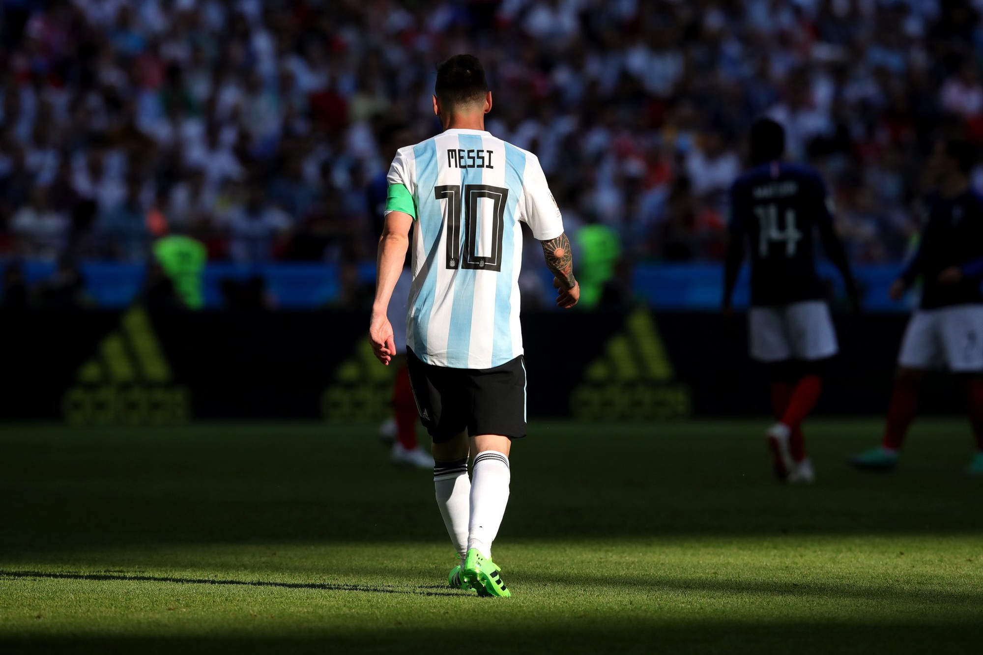 Sao trẻ Mbappe tái hiện kỳ tích của Pele nhấn chìm Argentina và Messi - Ảnh 7.