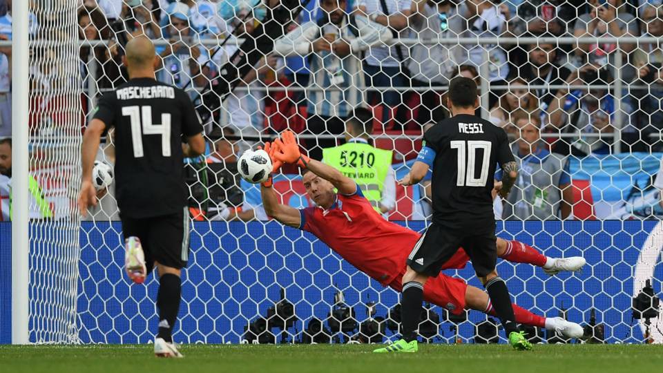 Nếu phải đá luân lưu 11m, chuyên gia sút phạt đền Pháp hay Argentina sẽ chiến thắng? - Ảnh 9.