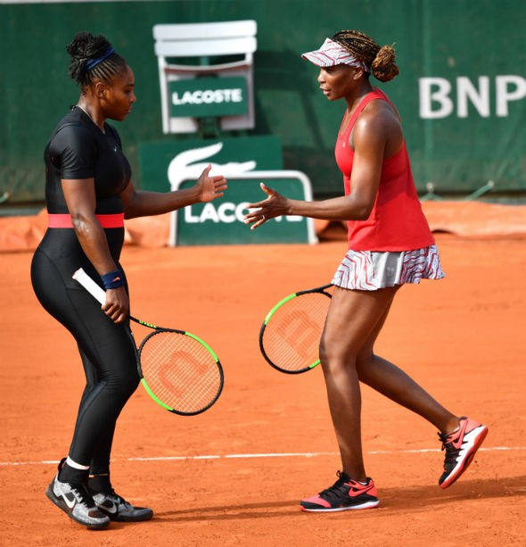 Roland Garros: Serena Williams giấu chấn thương để thi đấu? - Ảnh 1.