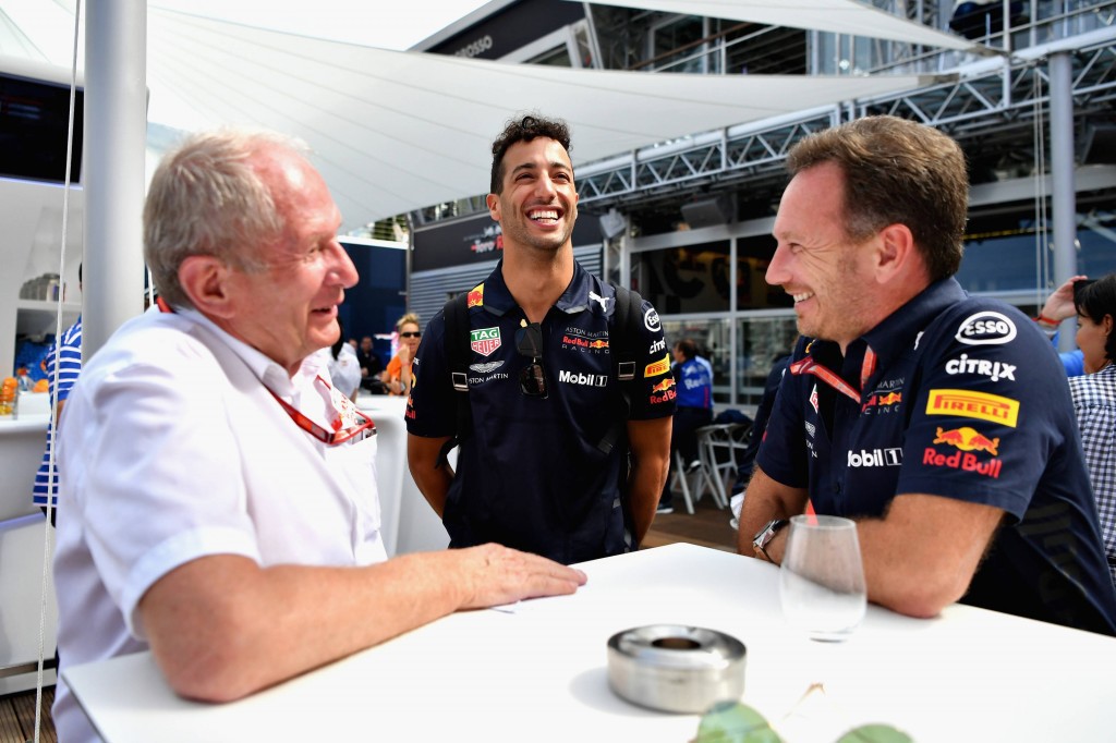 Daniel Ricciardo sẽ cam kết tương lai với Red Bull? - Ảnh 1.