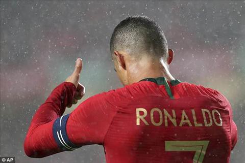 GHQT: Ronaldo chạm mốc kỷ lục, Bồ Đào Nha dễ dàng hạ gục Algeria - Ảnh 2.