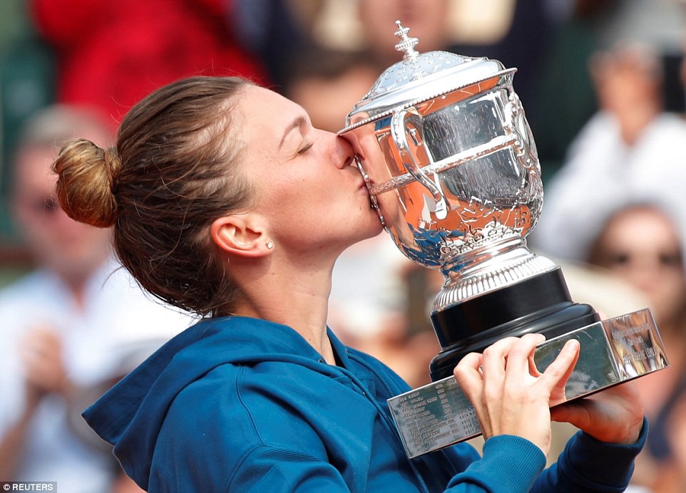Simona Halep đi vào lịch sử với chức vô địch Roland Garros 2018 - Ảnh 6.