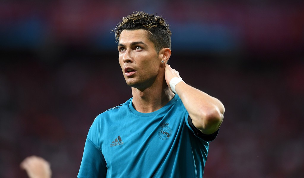 Xoay 180 độ, Real “chiều” Ronaldo bằng tiền thưởng khủng để thuyết phục ở lại  - Ảnh 4.