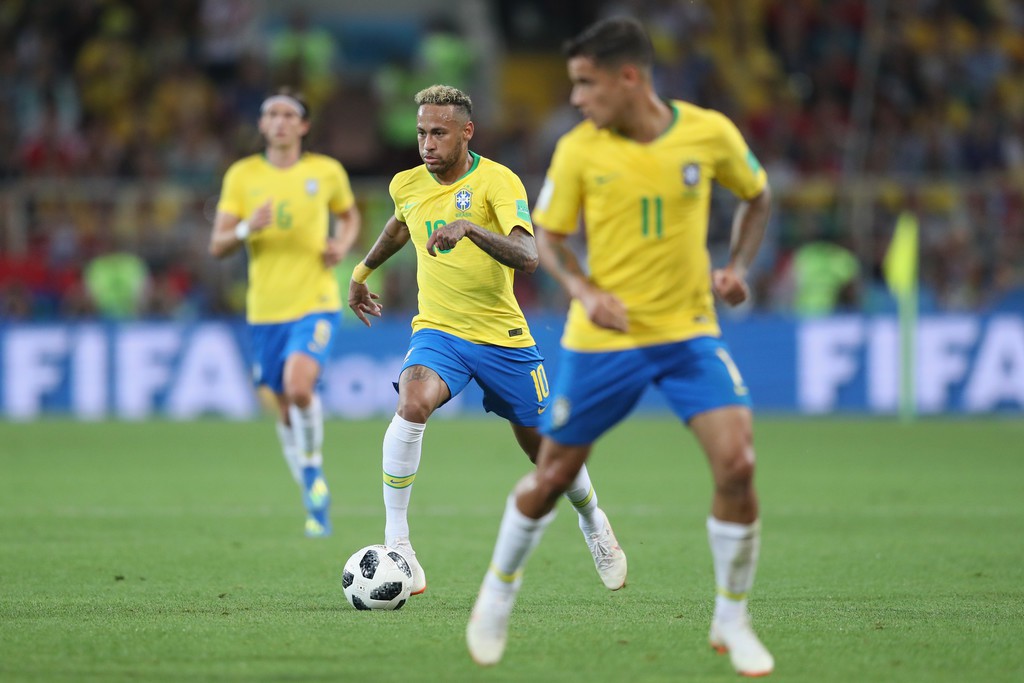 Neymar “ăn đứt” Chicharito giúp Brazil bắn hạ Mexico - Ảnh 1.