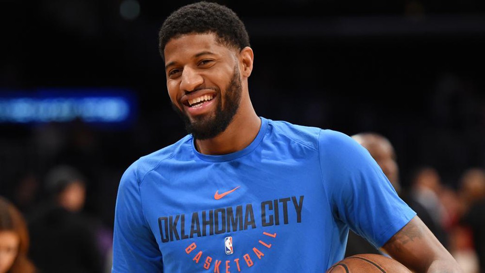 NÓNG: Mặc kệ Los Angeles Lakers, Paul George quyết định ở lại Oklahoma City Thunder - Ảnh 1.