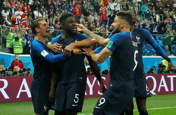 Kỳ lạ “đặc sản” bàn thắng hậu vệ giúp Pháp lọt vào chung kết World Cup - Ảnh 2.