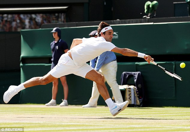 Tứ kết Wimbledon 2018: Djokovic vào bán kết, Federer ngầm ngùi rời giải - Ảnh 3.