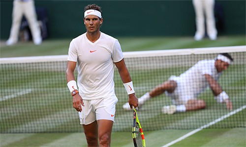 Tứ kết Wimbledon: Nadal vào bán kết sau trận đấu siêu kịch tính - Ảnh 4.