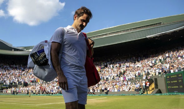 Federer bị loại sớm, CĐV phẫn nộ vì trót mua vé chung kết Wimbledon 2018 - Ảnh 4.