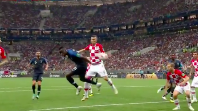 VAR gây họa ở 2 bàn thua đầu tiên của Croatia trước Pháp như thế nào? - Ảnh 2.