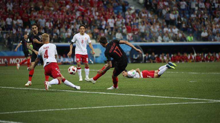 Croatia hạ Đan Mạch nghẹt thở trong trận đấu có 6 quả penalty hỏng ăn  - Ảnh 3.