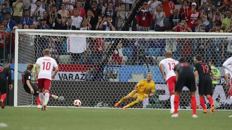 Croatia hạ Đan Mạch nghẹt thở trong trận đấu có 6 quả penalty hỏng ăn  - Ảnh 5.