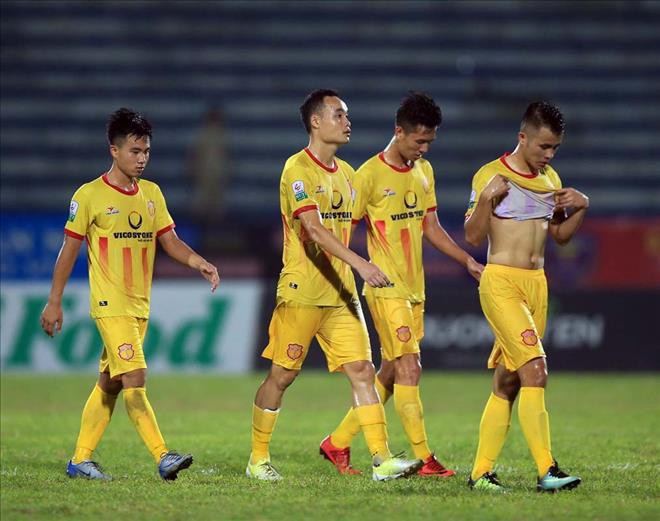 Trực tiếp V.League 2018 Vòng 20: Nam Định FC - Quảng Nam FC - Ảnh 1.