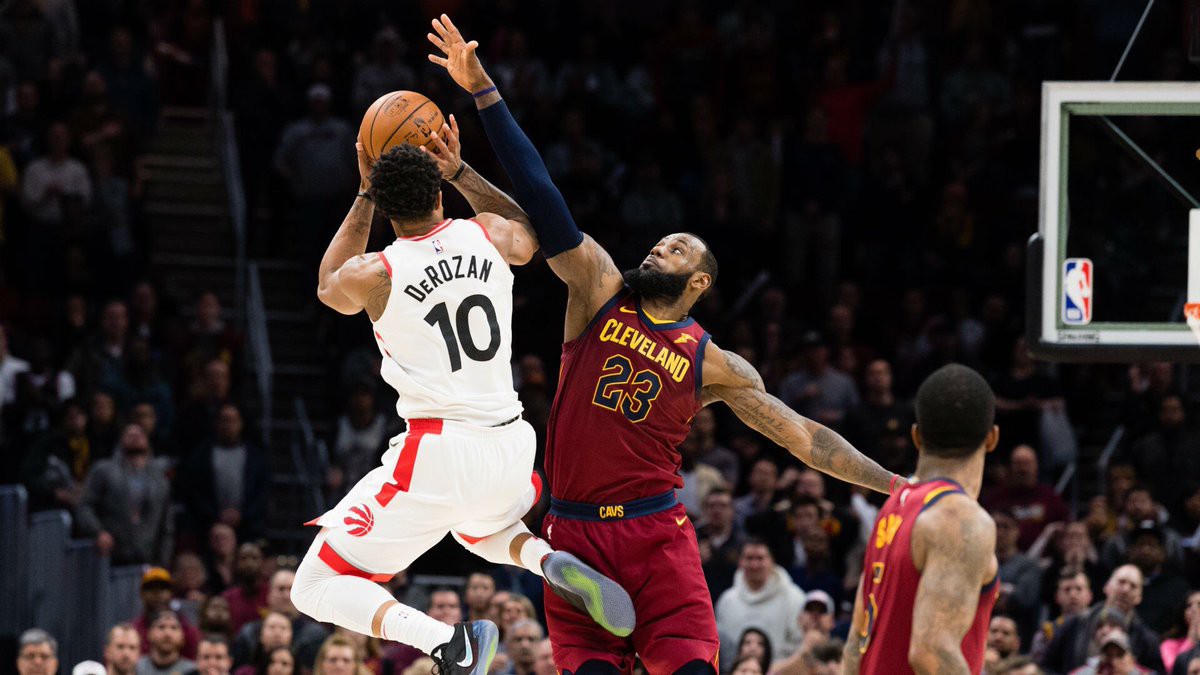 DeMar DeRozan gửi những lời cảm ơn xúc động đến đất nước Canada và cổ động viên của Toronto Raptors - Ảnh 3.