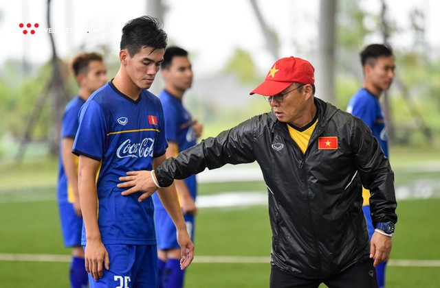 Vị trí nào cho Công Phượng trên hàng công của U23 Việt Nam? - Ảnh 9.