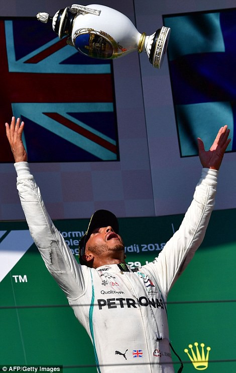 Lewis Hamilton: Muốn vô địch F1, nhanh thôi là chưa đủ! - Ảnh 2.