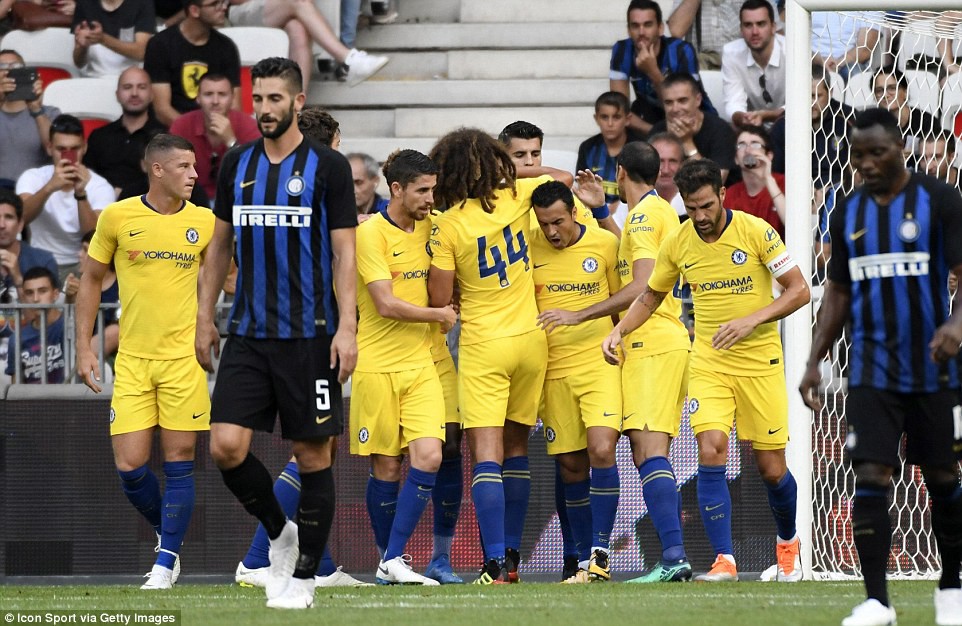 Video: Rượt đuổi hấp dẫn, Chelsea đánh bại Inter Milan sau loạt penalty cân não - Ảnh 4.