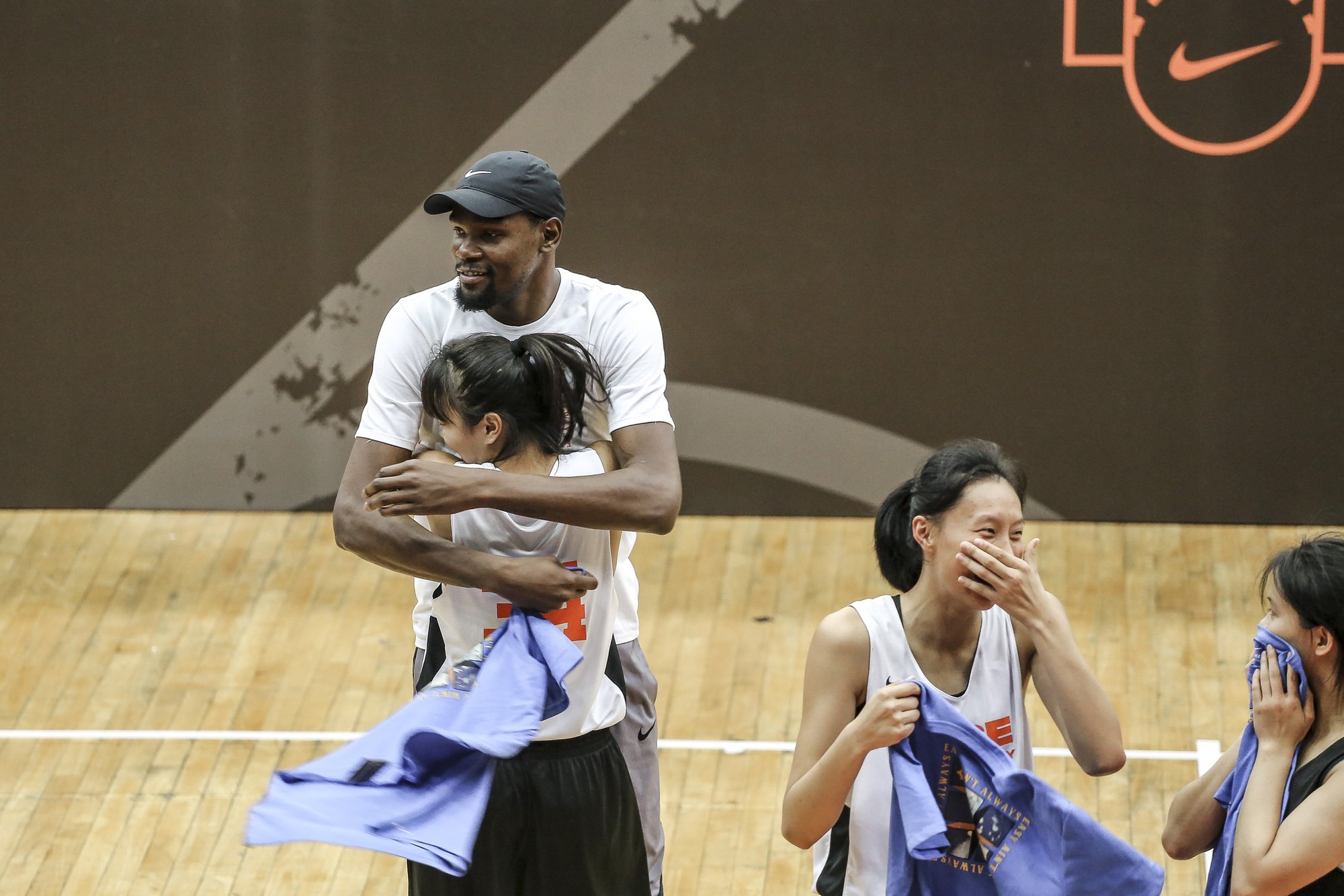 Đột nhập một buổi giao lưu và quảng bá thương hiệu Nike của Kevin Durant tại Trung Quốc - Ảnh 9.