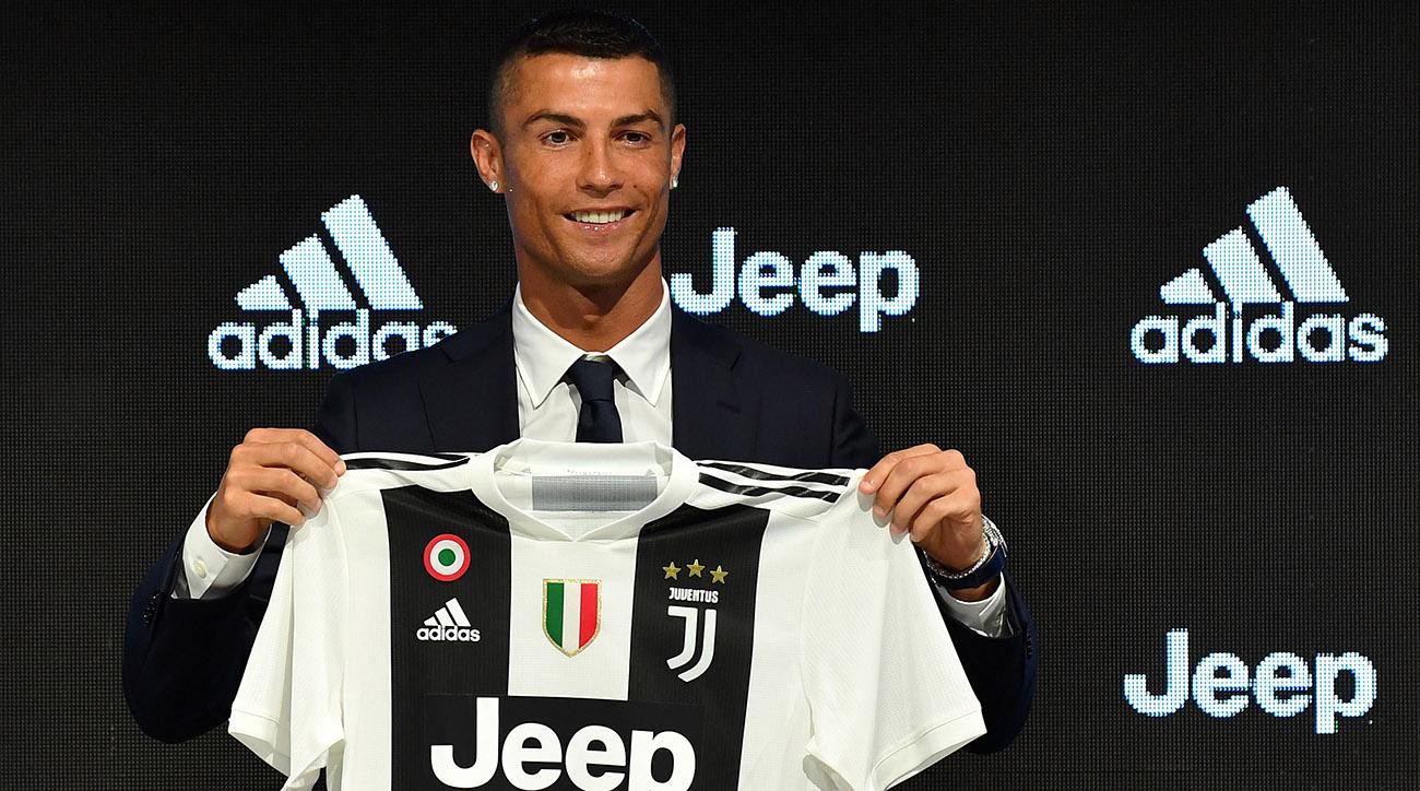 Ronaldo chưa đá, vé trận đấu Serie A đã tăng chóng mặt - Ảnh 1.