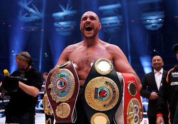 Tyson Fury hớt tay trên của Anthony Joshua, sẽ thượng đài với Deontay Wilder - Ảnh 4.