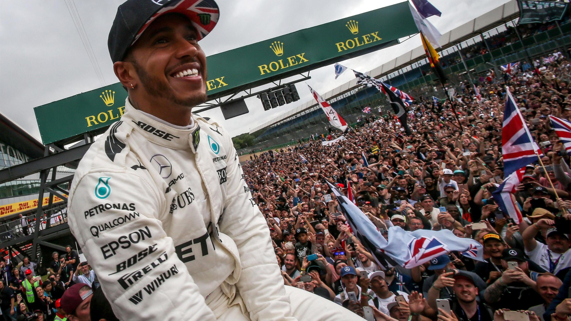 Khởi tranh British GP: Đợi Lewis Hamilton đi vào lịch sử - Ảnh 2.