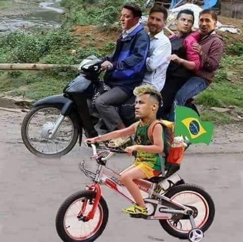 Ảnh và clip chế về thất bại của Brazil trước Bỉ tại tứ kết World Cup 2018 - Ảnh 3.
