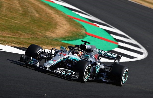 Đua thử British GP: Hamilton và Vettel thay nhau dẫn đầu - Ảnh 2.