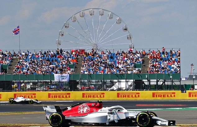 Đua phân hạng British GP: Hamilton giành pole lần thứ 6 tại Silverstone - Ảnh 4.