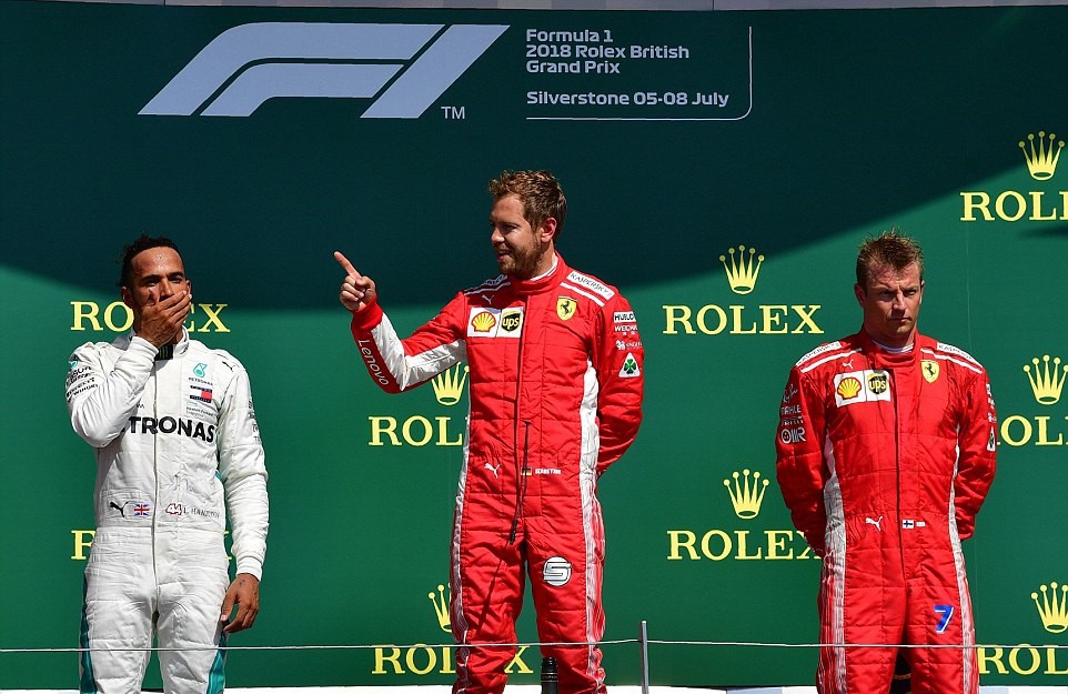 British GP 2018: Sebastian Vettel lên ngôi đầy kịch tính - Ảnh 2.