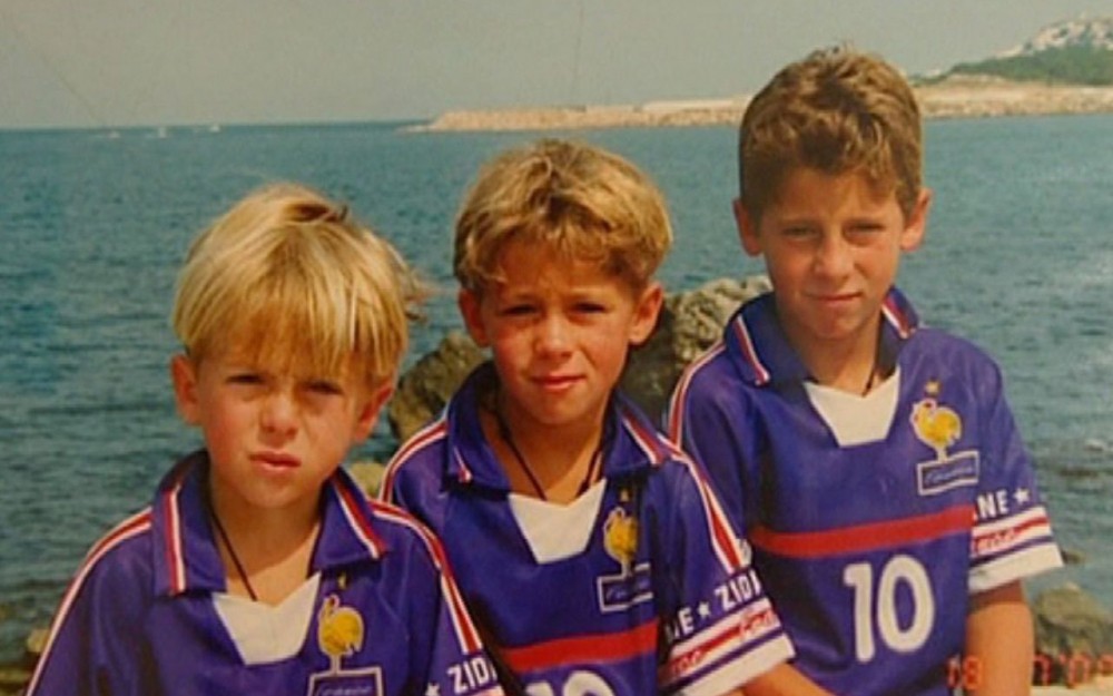 Bán kết Pháp - Bỉ: Khi Eden Hazard từng mặc áo lam... của Pháp - Ảnh 3.